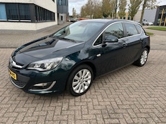 Opel Astra - 1.4 Turbo Design Ed. 140PK DEALER NAVI XENON
