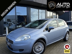 Fiat Grande Punto - 1.4 Dynamic 77PK | AUTOMAAT | NL AUTO | Airco | Lichtmetalen Velgen |