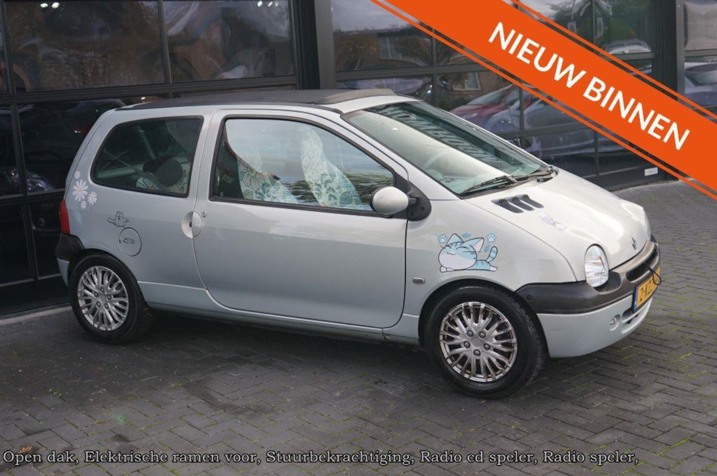 Renault Twingo - 1.2 Cinétic 1.2 Cinétic, stuurbekrachtiging, Open dak, Elek pakket - AutoWereld.nl