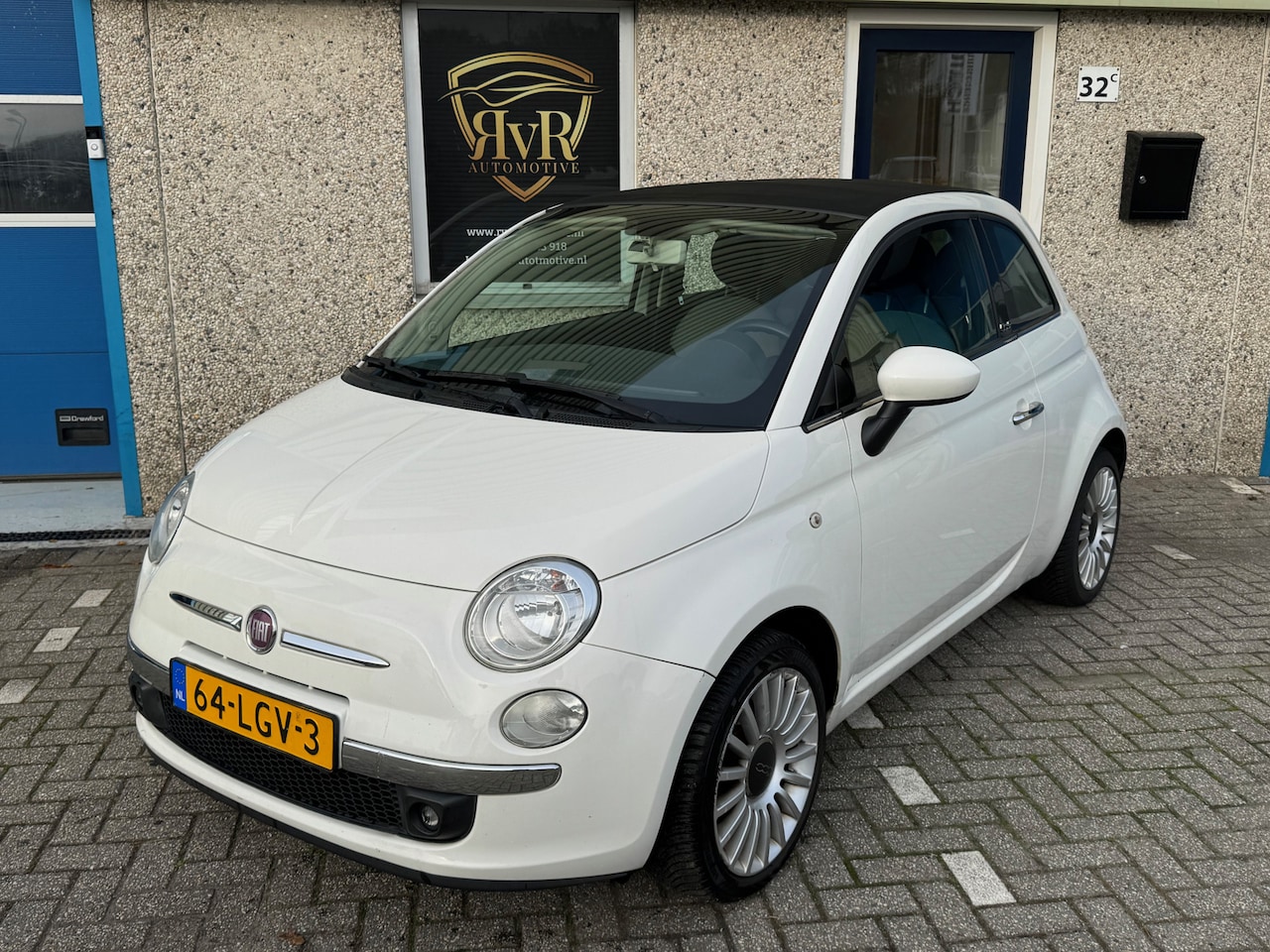 Fiat 500 - 1.2 Lounge Cabrio Nieuwe Koppeling - AutoWereld.nl