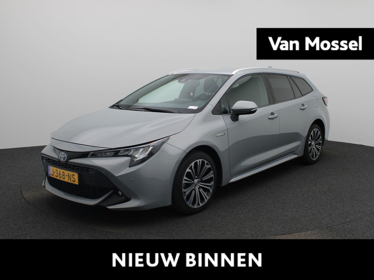 Toyota Corolla Touring Sports - 1.8 Hybrid Business Plus | Apple Carplay / Android Auto | Camera | Climate Control | Stoel - AutoWereld.nl