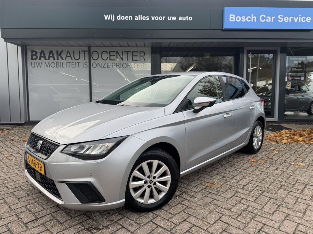 SEAT Ibiza - 1.0 EcoTSI Style Business Connect | Navigatie | Stoelverwarming - AutoWereld.nl