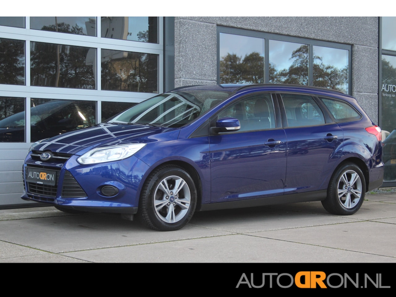 Ford Focus Wagon - 1.0 EcoBoost Edition 17inch Bluetooth Cruise - AutoWereld.nl