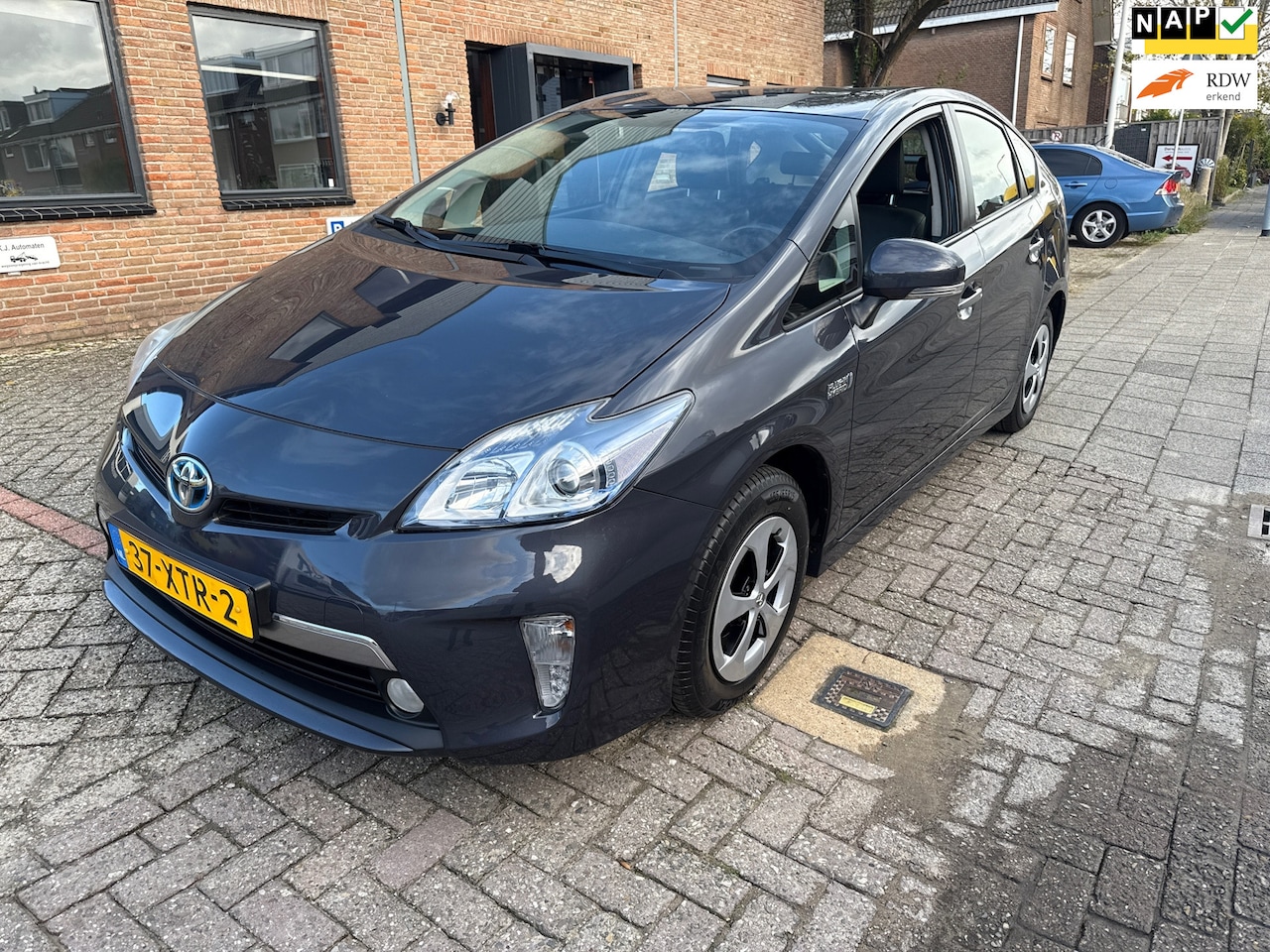 Toyota Prius - 1.8  Plug-in Aspiration 1.8 Plug-in Aspiration - AutoWereld.nl