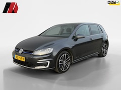 Volkswagen Golf - 1.4 TSI GTE | Cruise | PDC | LED
