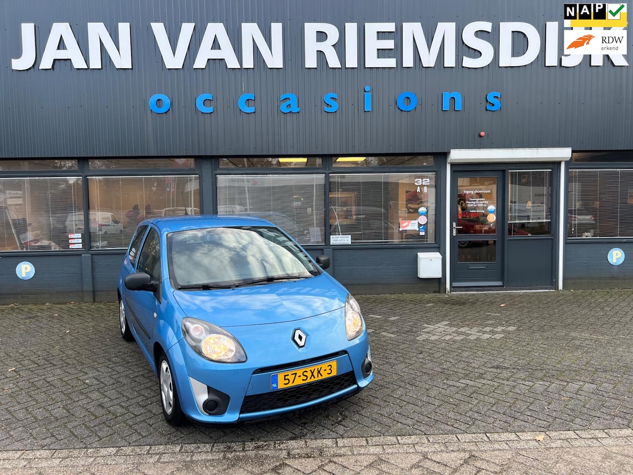 Renault Twingo - 1.2-16V Authentique bj 2012 airco apk en nap - AutoWereld.nl