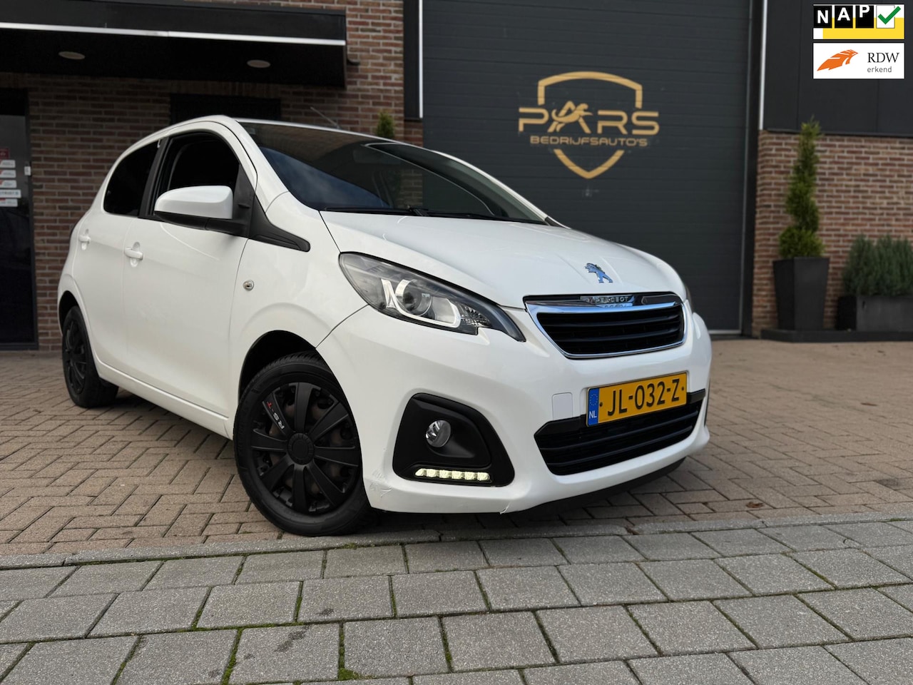 Peugeot 108 - 1.0 e-VTi Active 5drs Airco Elk.Ramen - AutoWereld.nl