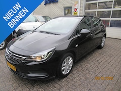 Opel Astra - 1.0 Business+