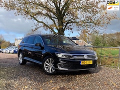 Volkswagen Passat Variant - 1.4 TSI GTE Highline | Park assist + ACC + 360 Camera nu €9.975,