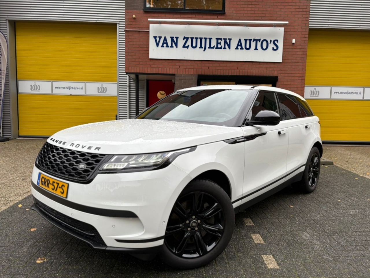 Land Rover Range Rover Velar - 2.0 P400e Panorama Black Pack Meridian 360° 20'' - AutoWereld.nl