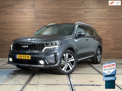 Kia Sorento - 1.6 T-GDI Plug-in Hybrid 4WD DynamicLine 7p. | Luxe Leer | Afn. Trekhaak | Winterpakket |