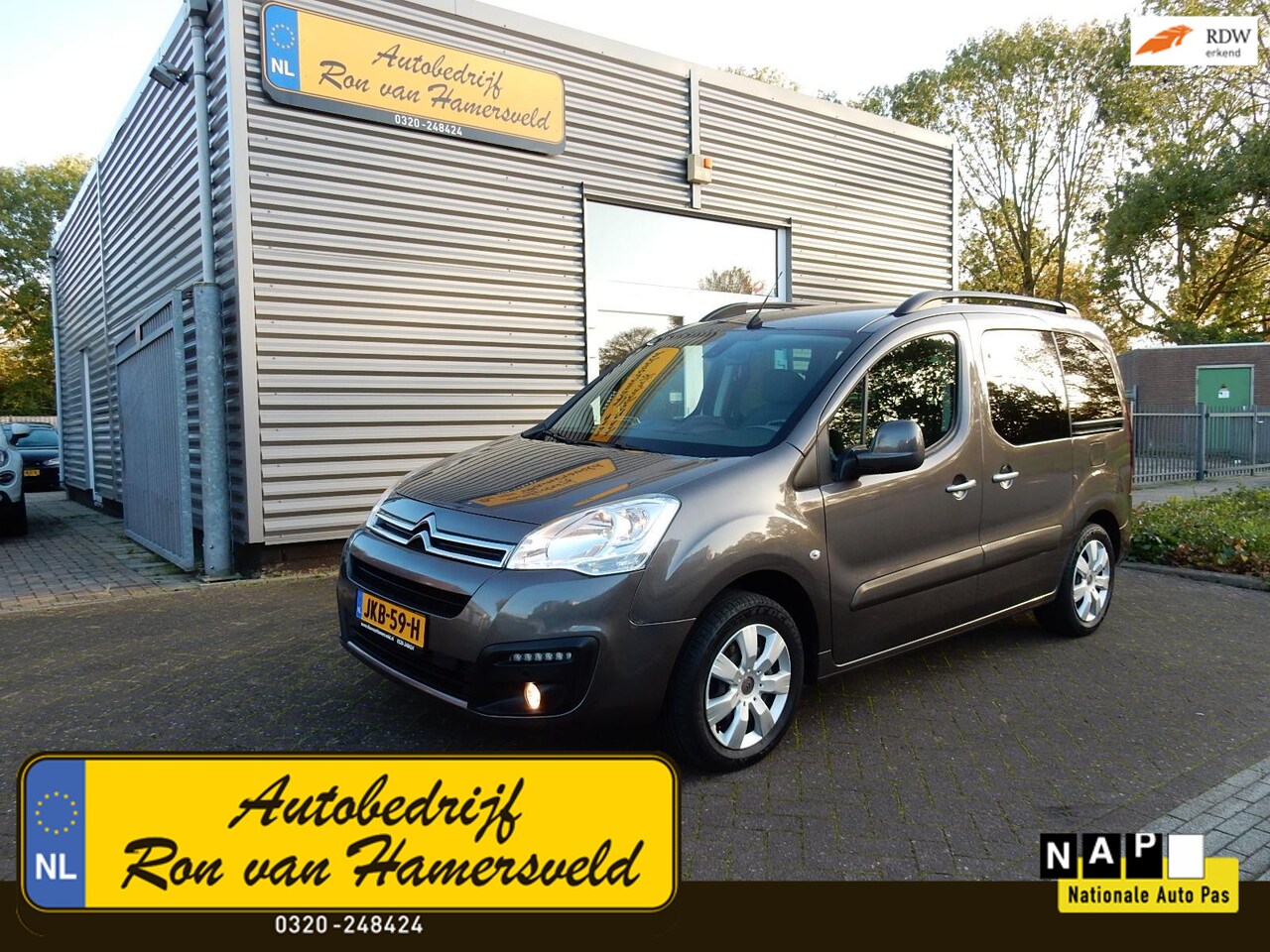 Citroën Berlingo - 1.2 PURE TECH XTR*NAVI*CR CONTR*1e EIG*CAMERA* - AutoWereld.nl