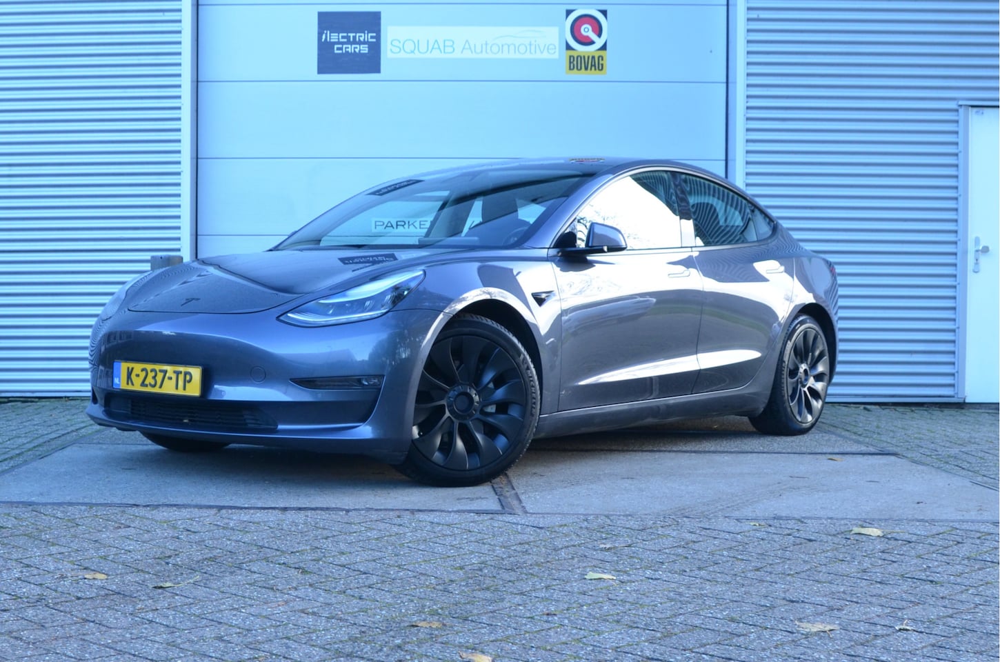 Tesla Model 3 - Long Range RWD Long Range AWD 75 kWh Performance Boost, AutoPilot+FSD (twv 7.500,-), BTW auto - AutoWereld.nl