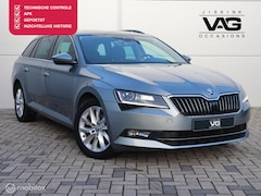Skoda Superb Combi - 2.0 TDI Pano Xenon Trekhaak Camera CarPlay