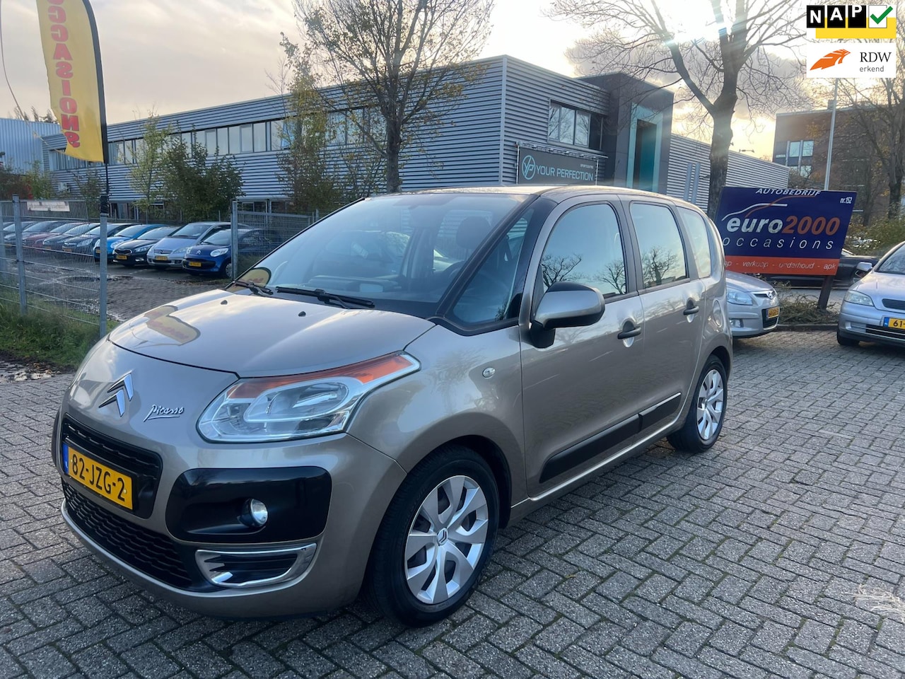 Citroën C3 Picasso - 1.6 VTi Aura - AIRCO - NETJES - TREKHAAK ! - AutoWereld.nl