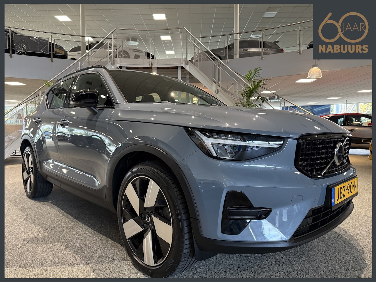 Volvo XC40 - 1.5 T4 Recharge Plus Dark 1.5 T4 Recharge Plus Dark, Memory, 20inch, H&K audio - AutoWereld.nl
