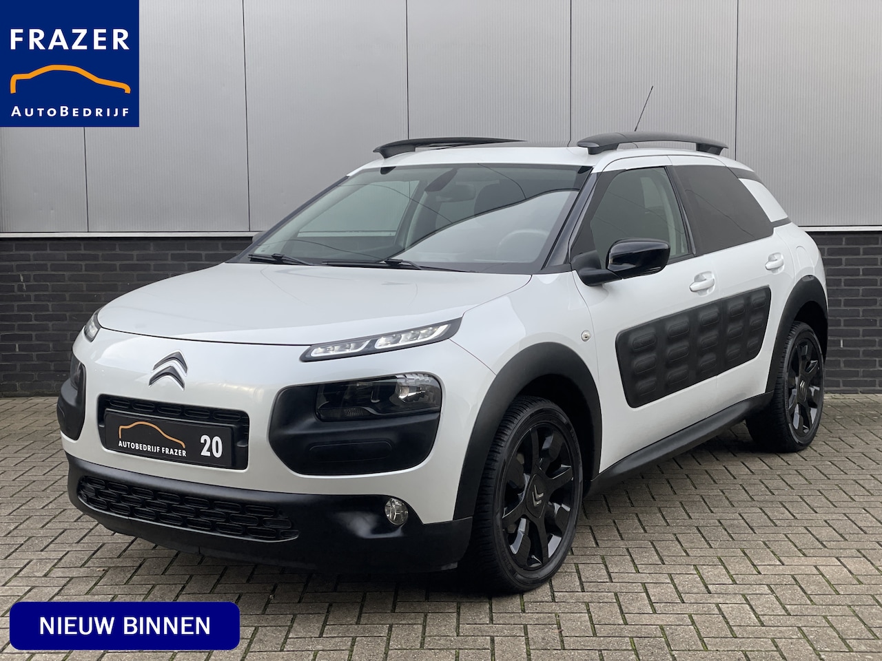 Citroën C4 Cactus - 1.2 PureTech SHINE / NAVI / PANORAMADAK / CRUISE / RIJKLAAR - AutoWereld.nl