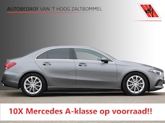 Mercedes-Benz A-klasse - 200 AUT7 Business Solution Luxury CAMERA NAVI TREKHAAK <<43.366KM>>
