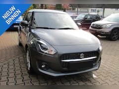 Suzuki Swift - 1.2 AUTOMAAT ADAP CRUISE P-CAM STOELVERW