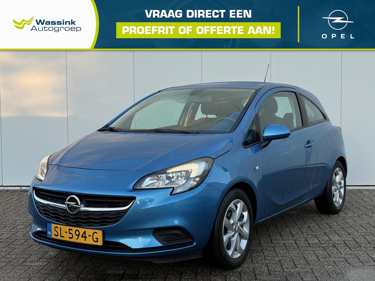 Opel Corsa - 1.4 90pk 3d Online Edition | Cruise Control | Sensoren | City Steering | Navigatie | Clima - AutoWereld.nl