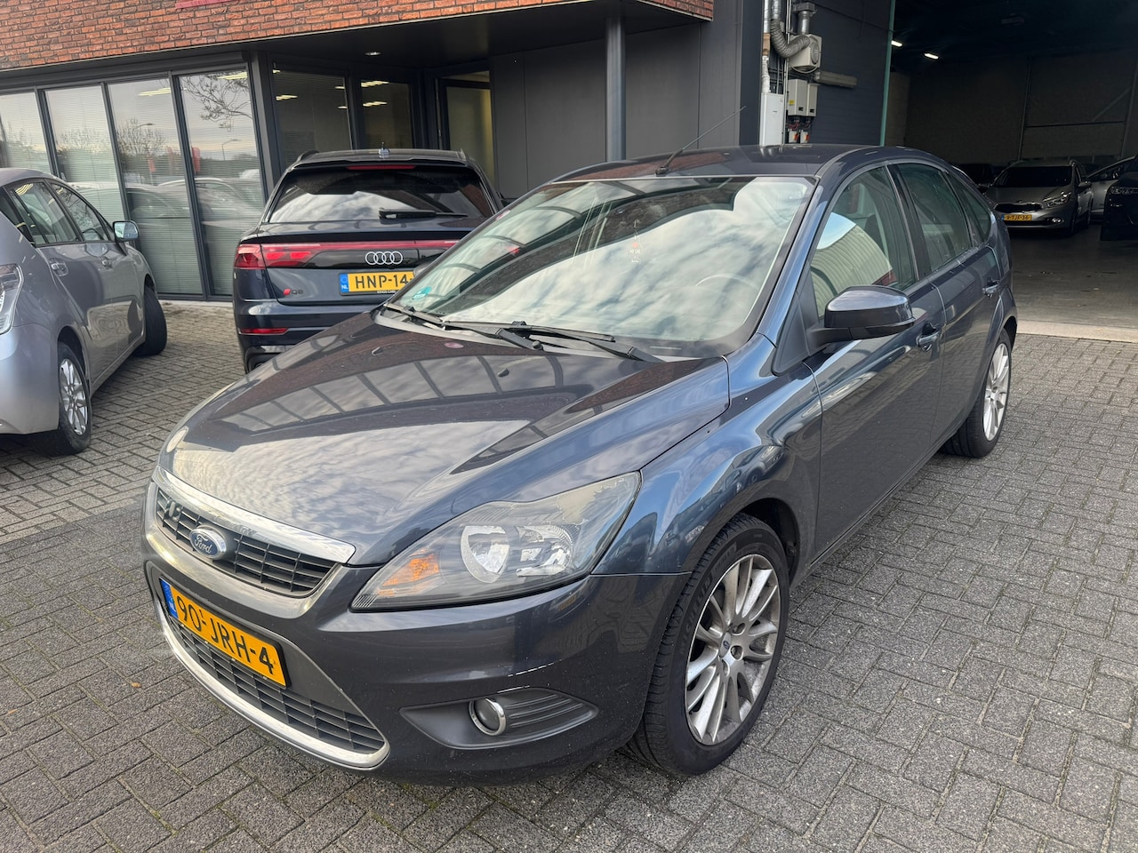 Ford Focus - 1.8 Titanium Flexi Fuel 5DRS CLIMA NAVI TOP ONDERHOUD - AutoWereld.nl