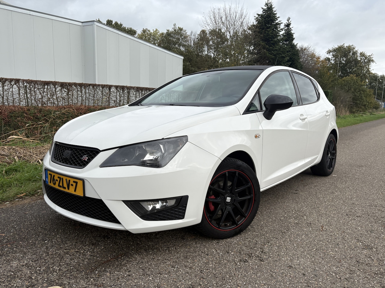 SEAT Ibiza - 1.2 TSI FR / AUTOMAAT / CRUISE / AIRCO / 5-DEURS - AutoWereld.nl