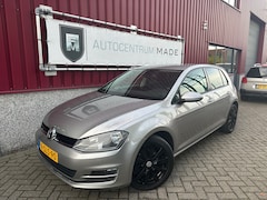 Volkswagen Golf - 1.2 TSI Highline // Navi // Clima // Cruise control // PDC