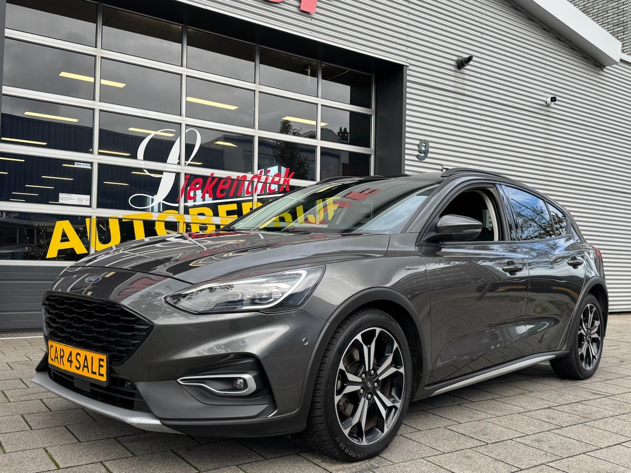 Ford Focus - 1.0 EcoBoost Titanium X - Automaat I Navigatie I Airco I Sport pakket I LED I PDC I Dealer - AutoWereld.nl