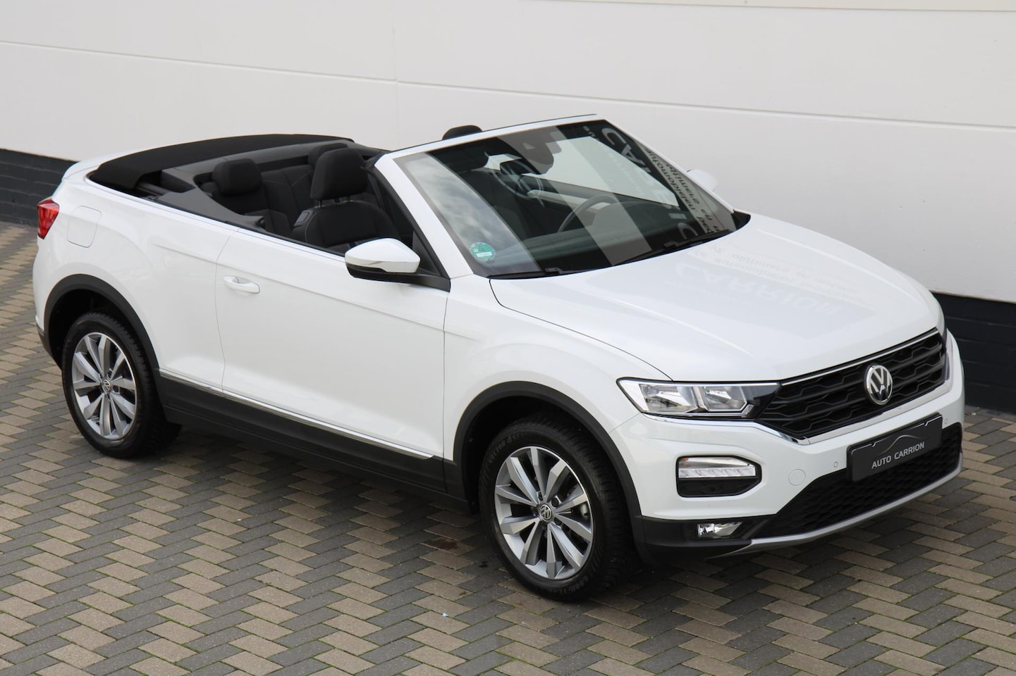 Volkswagen T-Roc Cabrio - 1.0 TSI Style Navi Camera 1ste Eig !! - AutoWereld.nl