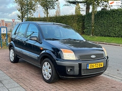 Ford Fusion - 1.6 Futura *RIJKLAAR / RUIME AUTO