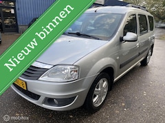 Dacia Logan - 1.6 Lauréate 188.DKM AIRCO TREKHAAK