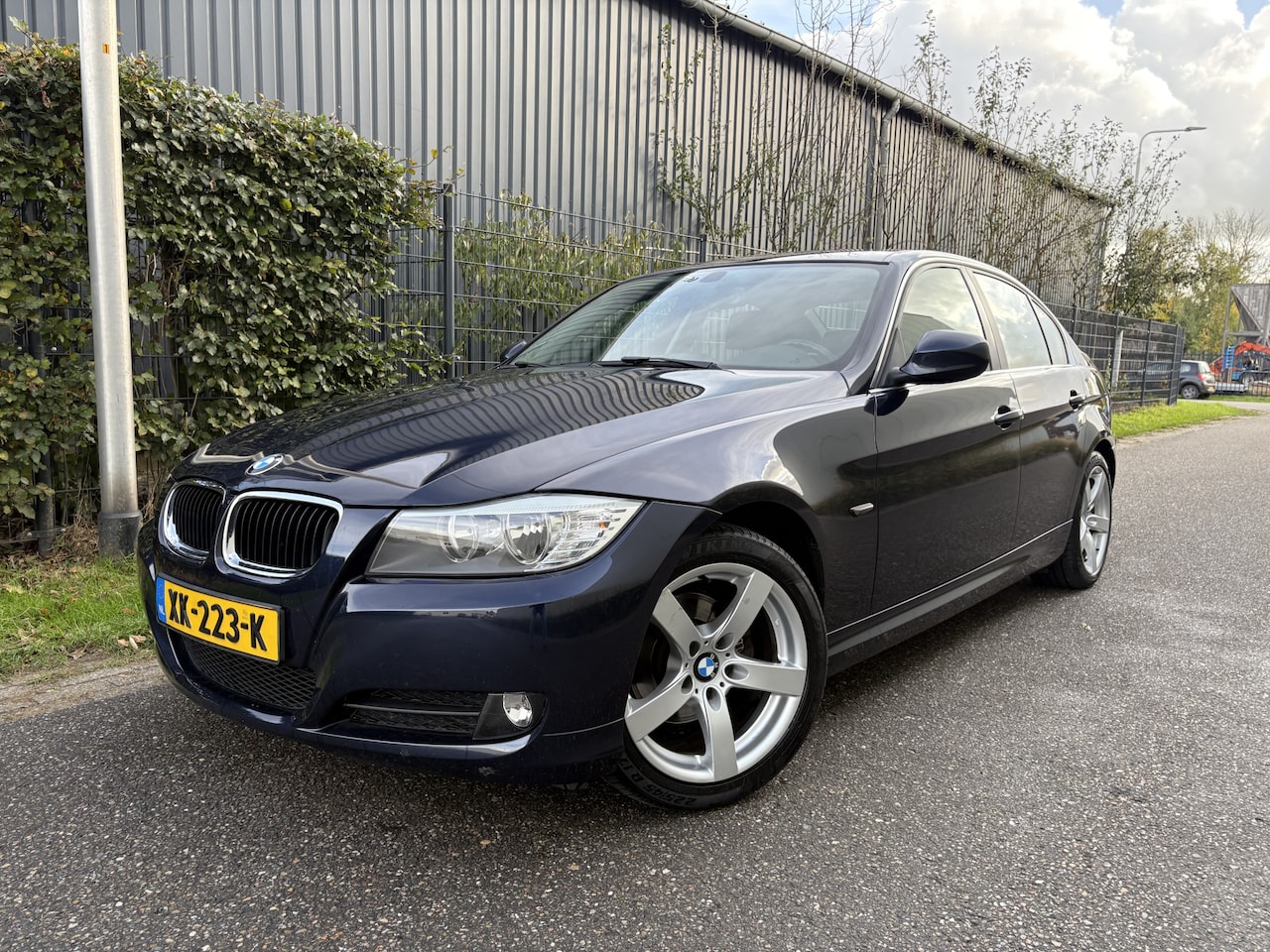 BMW 3-serie - 316i Executive / NAVI / AIRCO ECC / CRUISE - AutoWereld.nl
