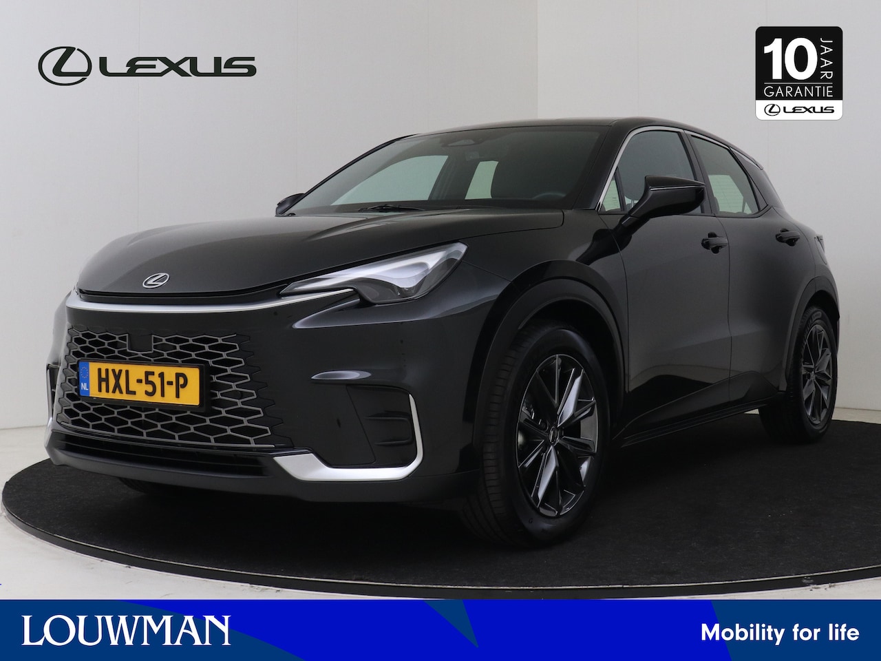 Lexus LBX - Relax 2WD | Keyless Entry | Apple Carplay & Android Auto | Elektrische Stoelverstelling | - AutoWereld.nl
