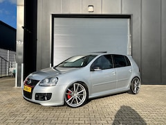 Volkswagen Golf - 2.0 TFSI GTI DSG Edition 30 327.4PK