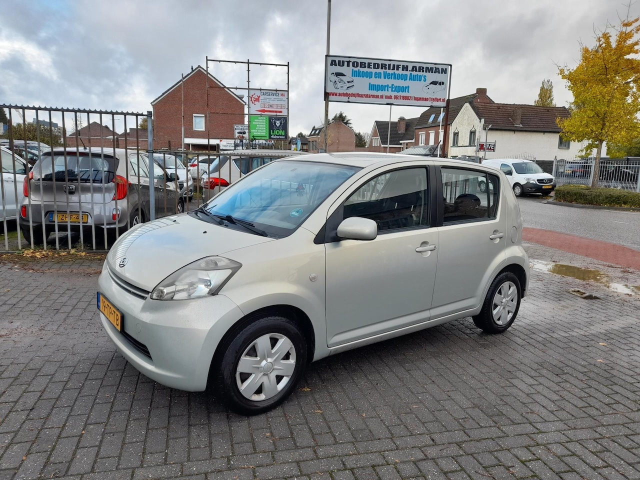 Daihatsu Sirion 2 - 1.0-12V Trend 1.0-12V Trend - AutoWereld.nl