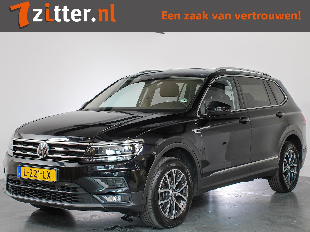 Volkswagen Tiguan Allspace - 1.5 TSI Comfortline Business 7-Persoons, Trekhaak, LED, Keyless, Navigatie, - AutoWereld.nl