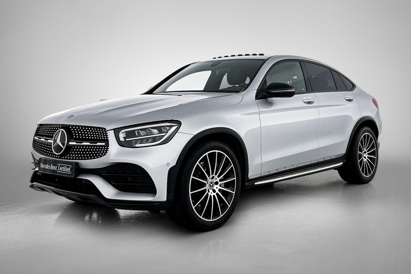Mercedes-Benz GLC-klasse Coupé - GLC 300 Automaat 4MATIC AMG Line | Nightpakket | Schuifdak | LED | Advanced Sound System | - AutoWereld.nl