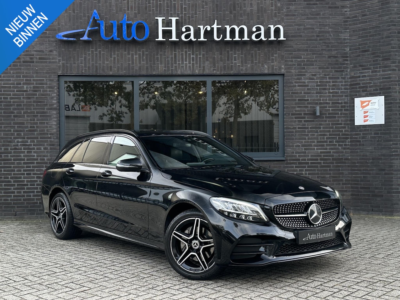 Mercedes-Benz C-klasse Estate - 220 d 4MATIC AMG Premium Plus Pack SFEERVERLICHTING|TREKHAAK|STOELVERWARMING - AutoWereld.nl