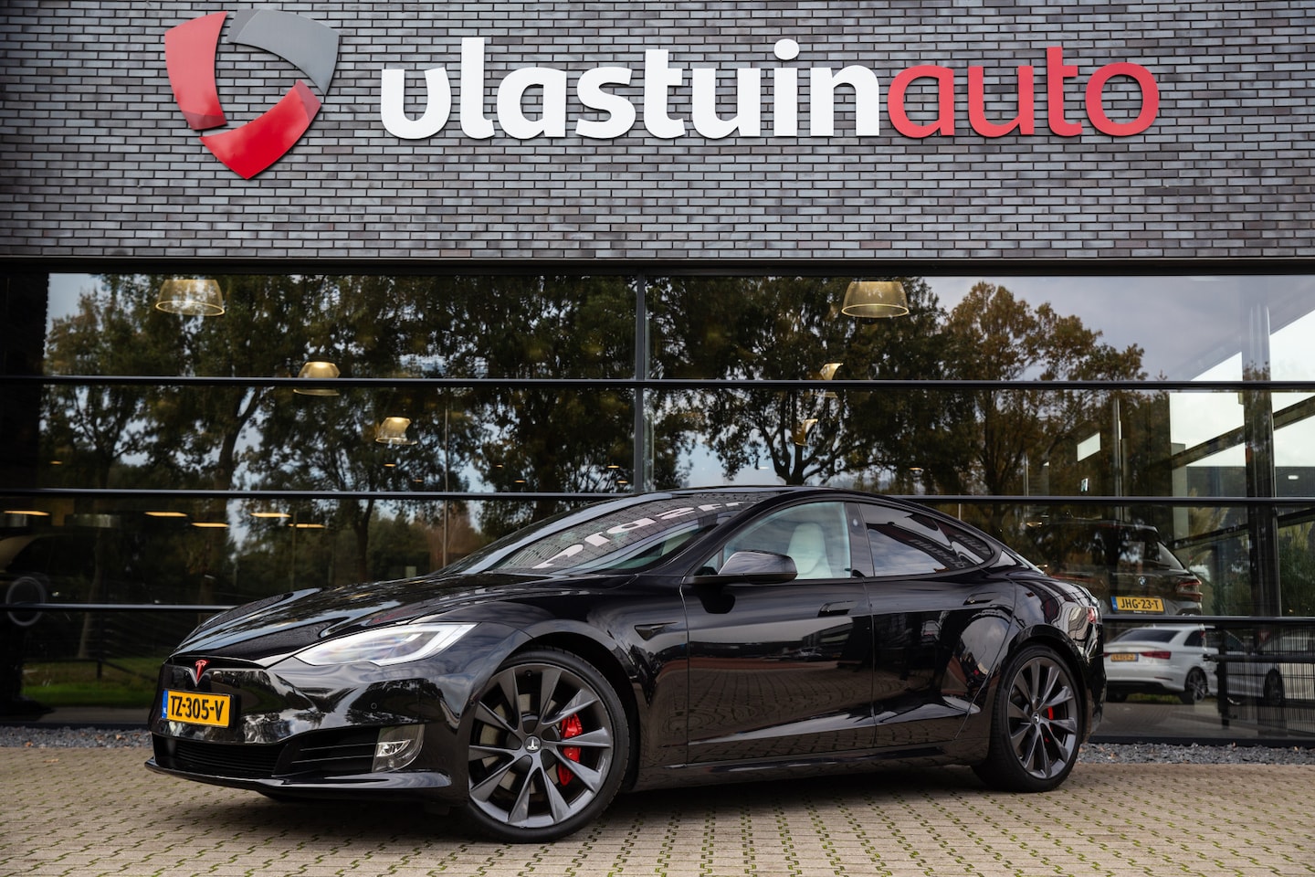 Tesla Model S - 75D Base 75D Base - AutoWereld.nl