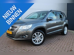 Volkswagen Tiguan - 1.4 TSI 150pk Sport&Style Airco Camera Carplay Trekhaak Perfect onderhouden