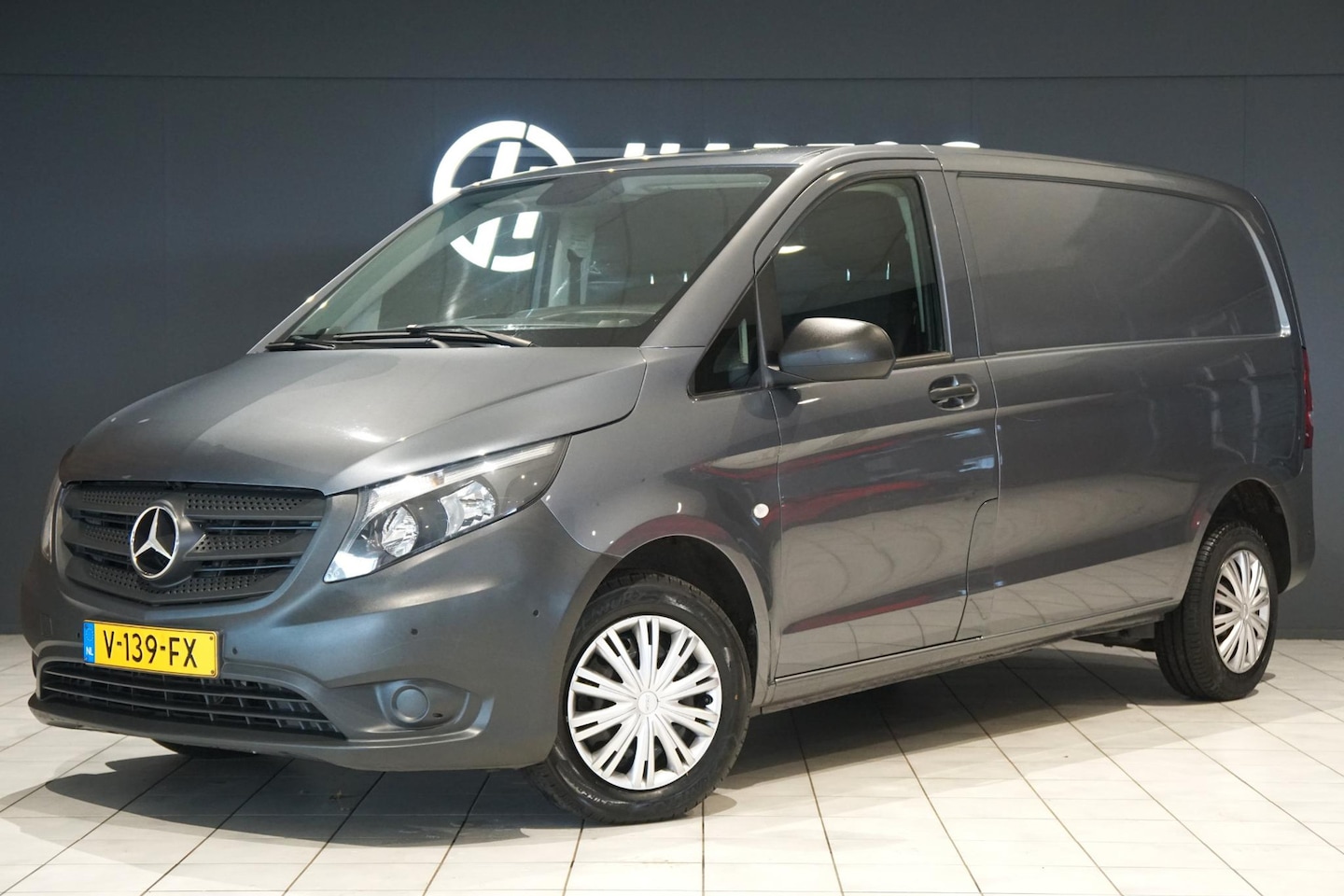 Mercedes-Benz Vito - 111 CDI Functional 1e eigenaar / SENSOREN / AIRCO - AutoWereld.nl
