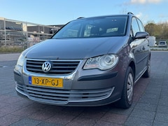 Volkswagen Touran - 1.6 Optive 75kw 7P