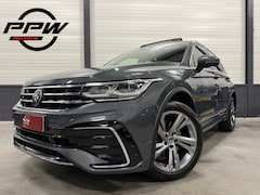 Volkswagen Tiguan - 1.4 TSI eHybrid R-Line DELFINGRAU/PANO/TREKHAAK/ACC/SFEER/IQ-LIGHT/CAMERA/19"/CARPLAY/STOE