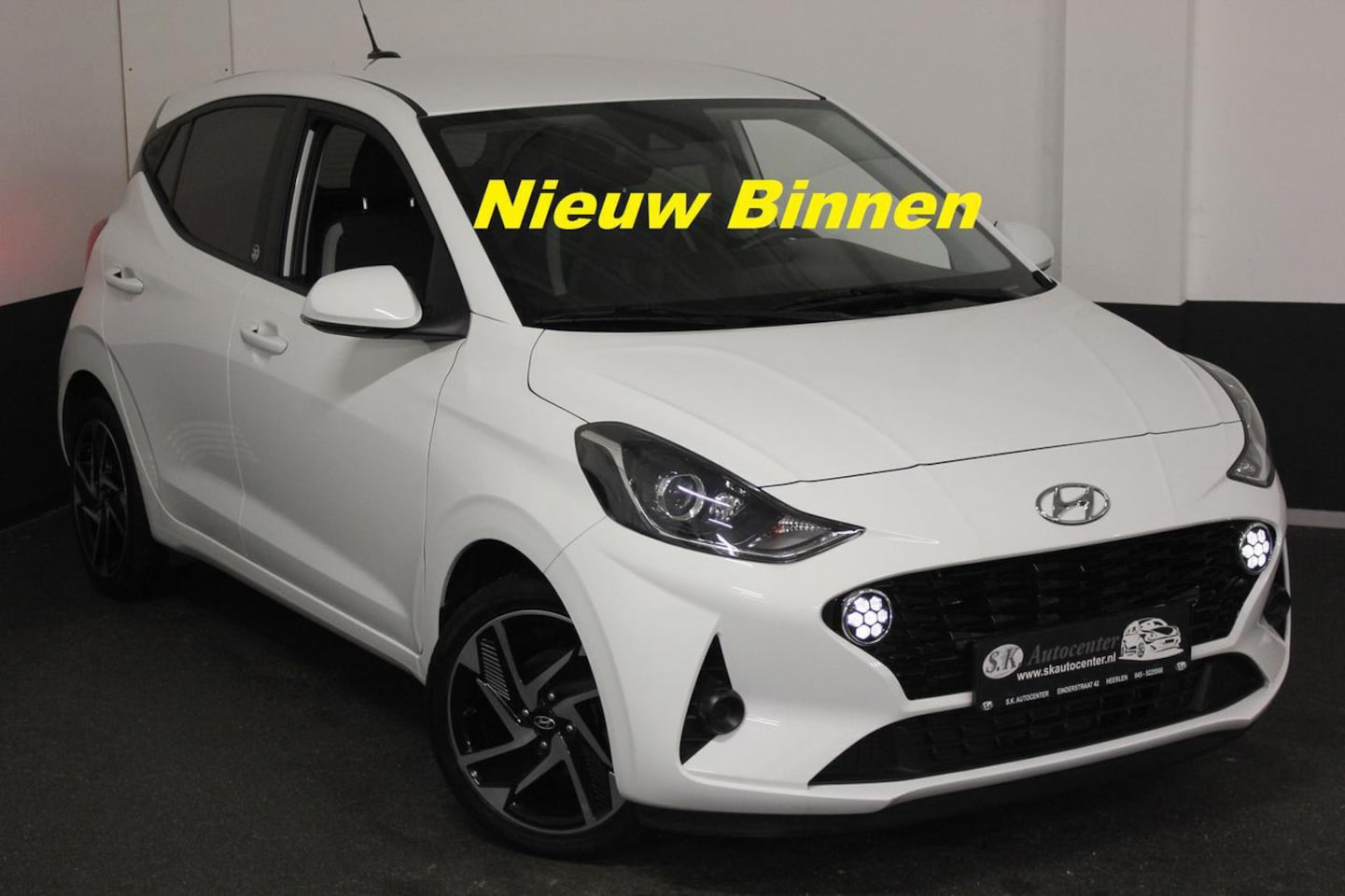 Hyundai i10 - EDITION 30+*FULL*CAMERA*NAVI*STUUR*STOELVERW* - AutoWereld.nl