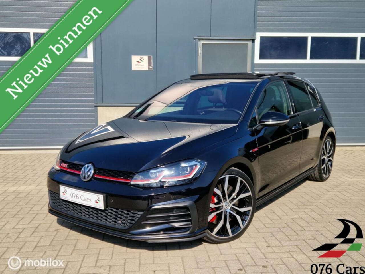 Volkswagen Golf - 2.0 TSI GTI Performance 245PK PANO LEDER DYNAUDIO VOL OPTIES DEALER ONDERHOUDEN 1 EIGENAAR - AutoWereld.nl