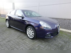 Alfa Romeo Giulietta - 1.4 T 170 PK Distinctive NAVI, CLIMA, XENON, PDC
