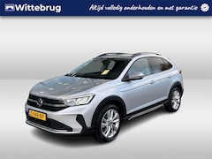 Volkswagen Taigo - 1.0 TSI Life Business /Achteruitrijcamera / Getint glas / 17 Inch / Apple Carplay