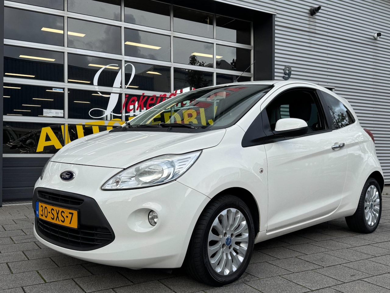 Ford Ka - 1.2 Titanium X start/stop - Airco I Comfort pakket I Sport velgen I Dealer onderhouden - AutoWereld.nl