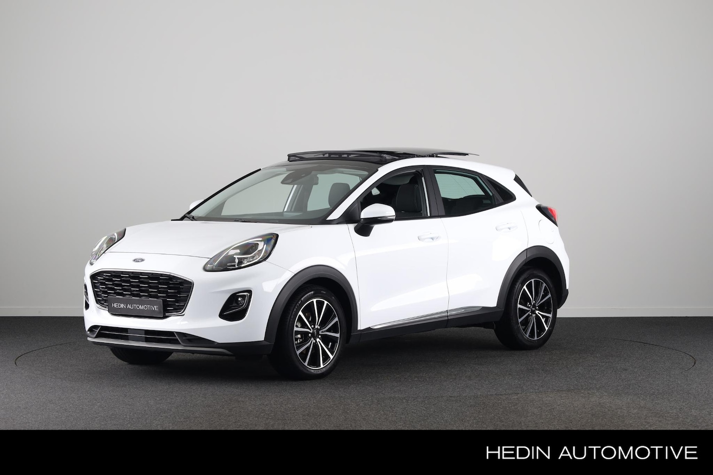 Ford Puma - 1.0 EcoBoost Hybrid Titanium | Panorama dak  | Carplay | Navigatie | Massage | - AutoWereld.nl