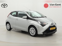 Toyota Aygo - 1.0 VVT-i x-play Automaat | Airco | Camera | Elektrische ramen voor | Bluetooth